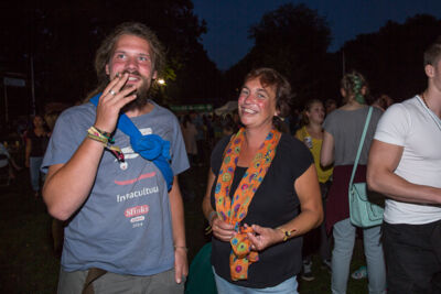 Publieksfoto's & Sfeer Reeks A @ Vlaanderen Zingt 2015 in Schoten, picture 137, photographed by Guy Danneels - FrontView Magazine
