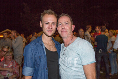 Publieksfoto's & Sfeer Reeks B @ Vlaanderen Zingt 2015 in Schoten, picture 29, photographed by Guy Danneels - FrontView Magazine
