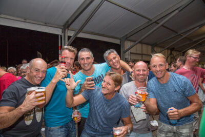 Publieksfoto's & Sfeer Reeks B @ Vlaanderen Zingt 2015 in Schoten, picture 60, photographed by Guy Danneels - FrontView Magazine