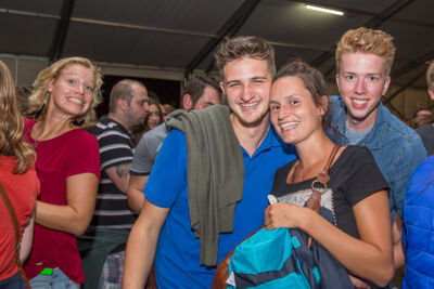 Publieksfoto's & Sfeer Reeks B @ Vlaanderen Zingt 2015 in Schoten, picture 81, photographed by Guy Danneels - FrontView Magazine