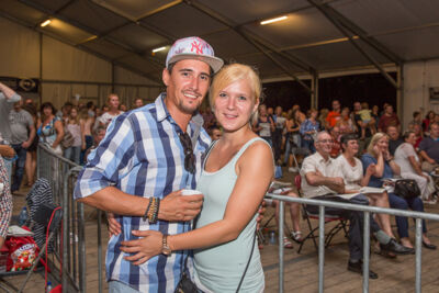 Publieksfoto's & Sfeer Reeks B @ Vlaanderen Zingt 2015 in Schoten, picture 91, photographed by Guy Danneels - FrontView Magazine