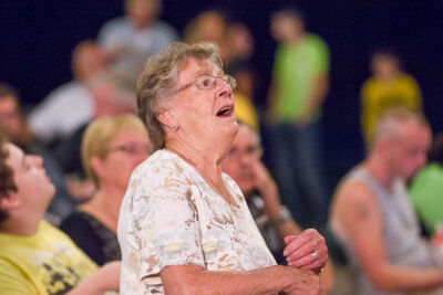 Publieksfoto's & Sfeer Reeks B @ Vlaanderen Zingt 2015 in Schoten, picture 142, photographed by Guy Danneels - FrontView Magazine