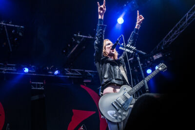 Halestorm @ Huntenpop 2015, foto 8, foto's door Kelly Thans - FrontView Magazine
