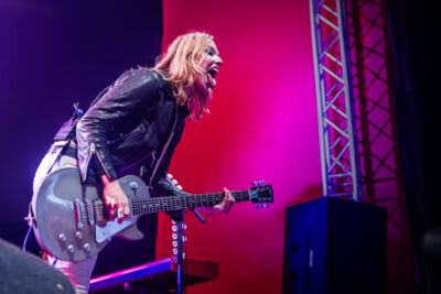 Halestorm @ Huntenpop 2015, foto 12, foto's door Kelly Thans - FrontView Magazine