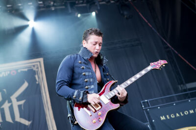 Kissin' Dynamite @ Summer Breeze 2015, picture 26, photographed by Dorien Goetschalckx - FrontView Magazine