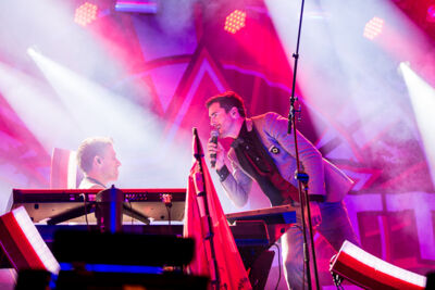 Les Truttes @ Marktrock Leuven 2015, picture 34, photographed by Kurt Jacobs - FrontView Magazine