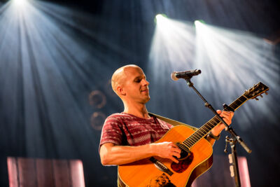 Milow @ Marktrock Leuven 2015, picture 12, photographed by Kurt Jacobs - FrontView Magazine
