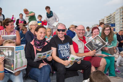 Podium & Sfeer @ Vlaanderen Zingt 2015 in Nieuwpoort, picture 15, photographed by Guy Danneels - FrontView Magazine