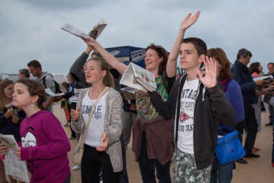Podium & Sfeer @ Vlaanderen Zingt 2015 in Nieuwpoort, picture 32, photographed by Guy Danneels - FrontView Magazine