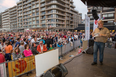 Podium & Sfeer @ Vlaanderen Zingt 2015 in Nieuwpoort, picture 52, photographed by Guy Danneels - FrontView Magazine