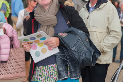 Publieksfoto's & Sfeer @ Vlaanderen Zingt 2015 in Nieuwpoort, picture 24, photographed by Guy Danneels - FrontView Magazine