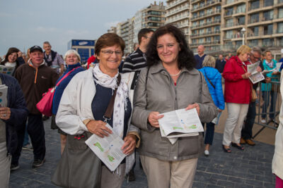 Publieksfoto's & Sfeer @ Vlaanderen Zingt 2015 in Nieuwpoort, picture 34, photographed by Guy Danneels - FrontView Magazine