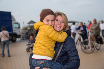 Publieksfoto's & Sfeer @ Vlaanderen Zingt 2015 in Nieuwpoort, picture 77, photographed by Guy Danneels - FrontView Magazine