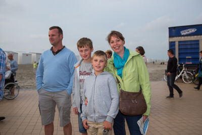 Publieksfoto's & Sfeer @ Vlaanderen Zingt 2015 in Nieuwpoort, picture 83, photographed by Guy Danneels - FrontView Magazine