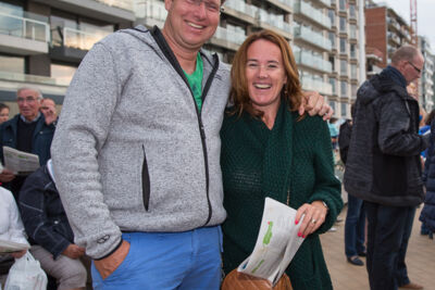 Publieksfoto's & Sfeer @ Vlaanderen Zingt 2015 in Nieuwpoort, picture 112, photographed by Guy Danneels - FrontView Magazine