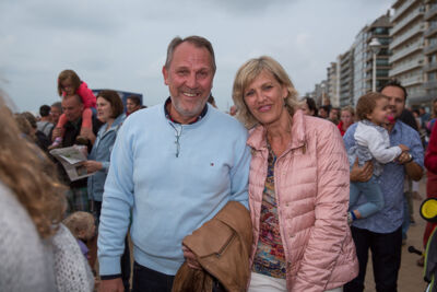 Publieksfoto's & Sfeer @ Vlaanderen Zingt 2015 in Nieuwpoort, picture 122, photographed by Guy Danneels - FrontView Magazine