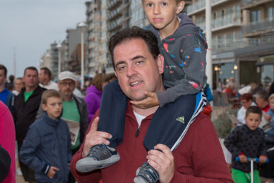 Publieksfoto's & Sfeer @ Vlaanderen Zingt 2015 in Nieuwpoort, picture 131, photographed by Guy Danneels - FrontView Magazine