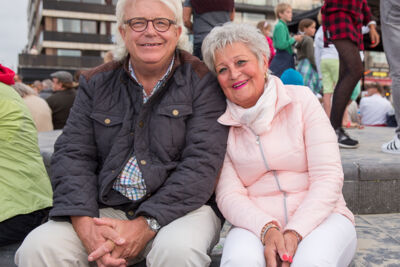 Publieksfoto's & Sfeer @ Vlaanderen Zingt 2015 in Nieuwpoort, picture 161, photographed by Guy Danneels - FrontView Magazine