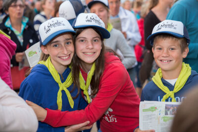 Publieksfoto's & Sfeer @ Vlaanderen Zingt 2015 in Nieuwpoort, picture 170, photographed by Guy Danneels - FrontView Magazine