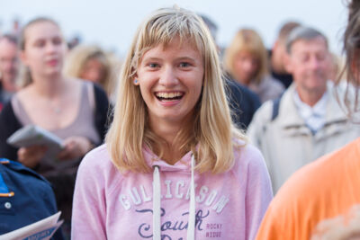 Publieksfoto's & Sfeer @ Vlaanderen Zingt 2015 in Nieuwpoort, picture 178, photographed by Guy Danneels - FrontView Magazine