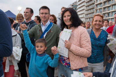 Publieksfoto's & Sfeer @ Vlaanderen Zingt 2015 in Nieuwpoort, picture 184, photographed by Guy Danneels - FrontView Magazine