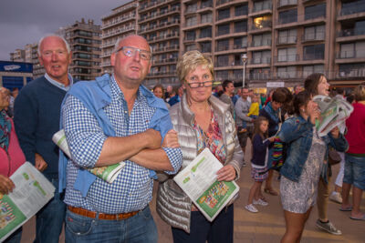 Publieksfoto's & Sfeer @ Vlaanderen Zingt 2015 in Nieuwpoort, picture 198, photographed by Guy Danneels - FrontView Magazine