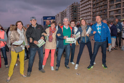 Publieksfoto's & Sfeer @ Vlaanderen Zingt 2015 in Nieuwpoort, picture 199, photographed by Guy Danneels - FrontView Magazine
