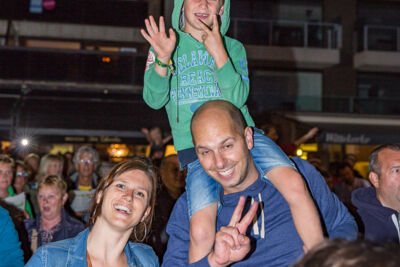 Publieksfoto's & Sfeer @ Vlaanderen Zingt 2015 in Nieuwpoort, picture 218, photographed by Guy Danneels - FrontView Magazine