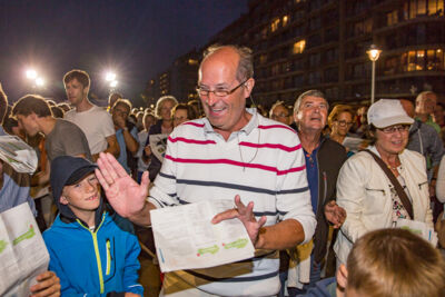 Publieksfoto's & Sfeer @ Vlaanderen Zingt 2015 in Nieuwpoort, picture 223, photographed by Guy Danneels - FrontView Magazine