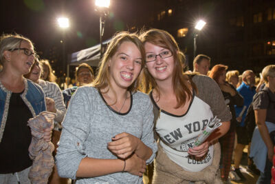 Publieksfoto's & Sfeer @ Vlaanderen Zingt 2015 in Nieuwpoort, picture 241, photographed by Guy Danneels - FrontView Magazine