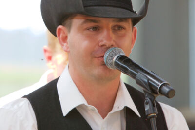 Robby Longo @ De Singelhoeve-Beveren, picture 8, photographed by Bart Baevegems - FrontView Magazine