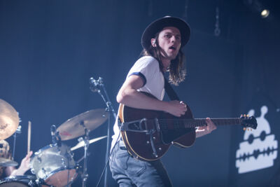 James Bay @ Lowlands 2015, foto 1, foto's door Dorien Goetschalckx - FrontView Magazine