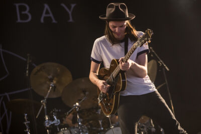 James Bay @ Lowlands 2015, foto 2, foto's door Dorien Goetschalckx - FrontView Magazine
