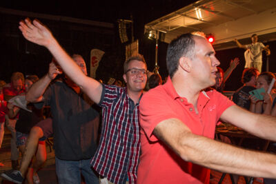 Podium & Sfeer @ Vlaanderen Zingt 2015 in St.-Katelijne-Waver, picture 129, photographed by Guy Danneels - FrontView Magazine