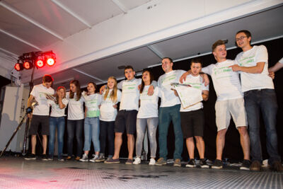 Podium & Sfeer @ Vlaanderen Zingt 2015 in St.-Katelijne-Waver, picture 148, photographed by Guy Danneels - FrontView Magazine