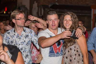 Publieksfoto's & Sfeer deel 2 @ Vlaanderen Zingt 2015 in St.-Katelijne-Waver, picture 92, photographed by Guy Danneels - FrontView Magazine