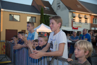 Publieksfoto's & Sfeer @ Vlaanderen Zingt 2015 in St.-Katelijne-Waver, picture 4, photographed by Guy Danneels - FrontView Magazine