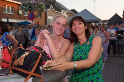 Publieksfoto's & Sfeer @ Vlaanderen Zingt 2015 in St.-Katelijne-Waver, picture 18, photographed by Guy Danneels - FrontView Magazine