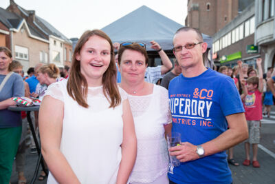 Publieksfoto's & Sfeer @ Vlaanderen Zingt 2015 in St.-Katelijne-Waver, picture 56, photographed by Guy Danneels - FrontView Magazine
