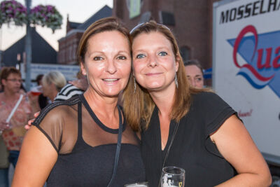 Publieksfoto's & Sfeer @ Vlaanderen Zingt 2015 in St.-Katelijne-Waver, picture 89, photographed by Guy Danneels - FrontView Magazine