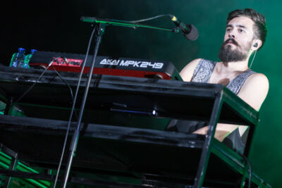 Bastille @ Lowlands 2015, foto 8, foto's door Dorien Goetschalckx - FrontView Magazine