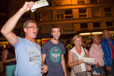 Podium & Sfeer @ Vlaanderen Zingt 2015 in St.-Idesbald, foto 71, foto's door Guy Danneels - FrontView Magazine