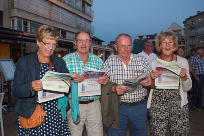 Publieksfoto's & Sfeer Reeks A @ Vlaanderen Zingt 2015 in St.-Idesbald, picture 145, photographed by Guy Danneels - FrontView Magazine