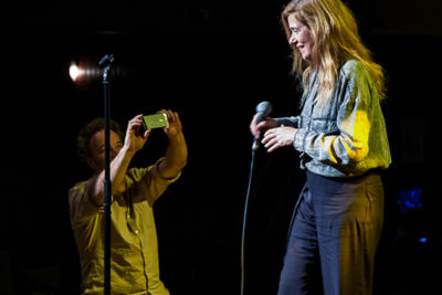 Setbezoek "Say Something Funny" @ Groenzaal te Gent, foto 10, foto's door Guy Danneels - FrontView Magazine