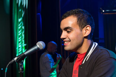 Setbezoek "Say Something Funny" @ Groenzaal te Gent, foto 20, foto's door Guy Danneels - FrontView Magazine