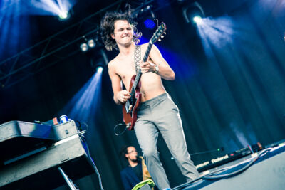 Jett Rebel @ Maanrock 2015, picture 1, photographed by Geert Pieters - FrontView Magazine