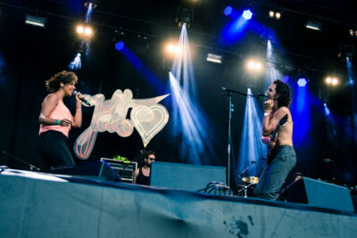Jett Rebel @ Maanrock 2015, picture 3, photographed by Geert Pieters - FrontView Magazine