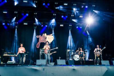 Jett Rebel @ Maanrock 2015, picture 5, photographed by Geert Pieters - FrontView Magazine