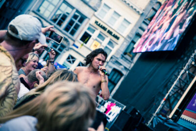 Jett Rebel @ Maanrock 2015, picture 11, photographed by Geert Pieters - FrontView Magazine