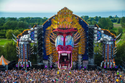 Mysteryland 2015 @ Haarlemmermeer, picture 2, photographed by Tom Van Tongerloo - FrontView Magazine